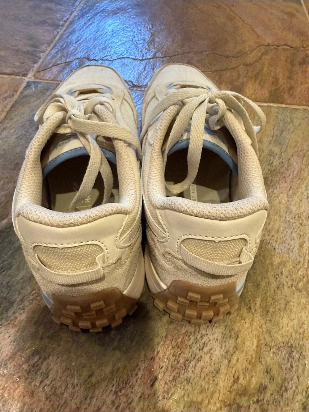 Reebok Women's Beige Canvas & Suede Low-Top Sneakers